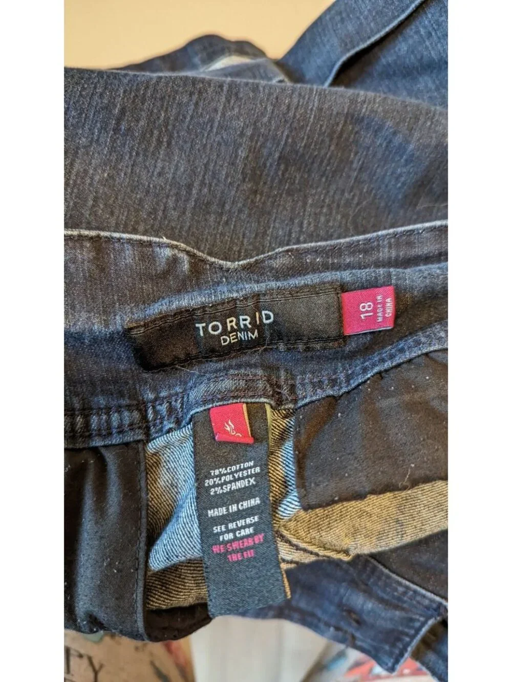Torrid Denim Mid-Rise Dark Wash Jean Shorts Size 18 With Triple Button Closure
